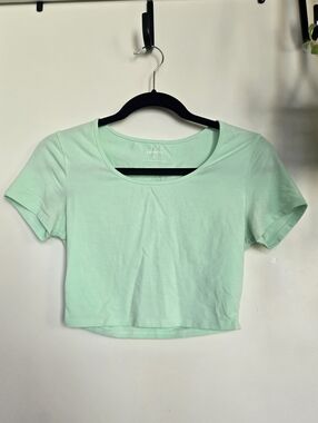 Express Crop Top